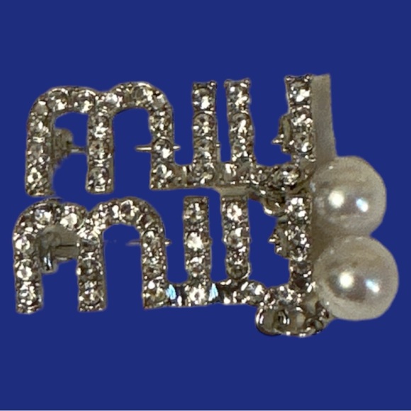 BROOCHES - SET/2 - says “MIU” on each pin - Picture 4 of 4